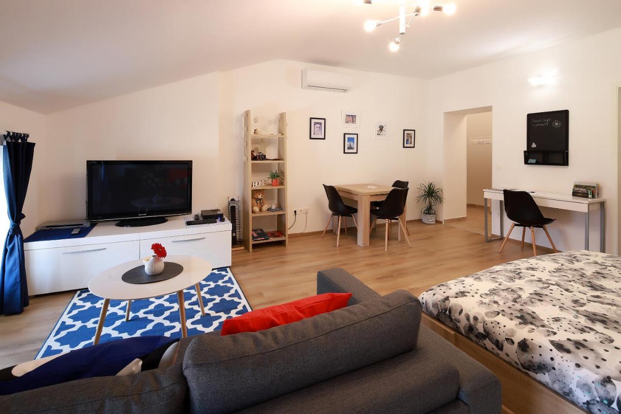 Sweet Loft Apartment "Blue" In Rijeka Center Eksteriør billede